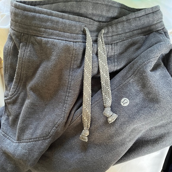Lululemon Charcoal Gray Heavy Sweatpants Fly Baggy Fleece - S mens /unisex - Picture 1 of 7